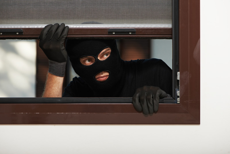 Help your home or apartment stay safer from burglars with these helpful tips from InsurTexas.
